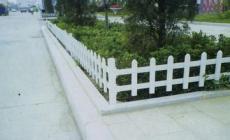 迪森专业护栏厂供应PVC园艺护栏 草坪护栏
