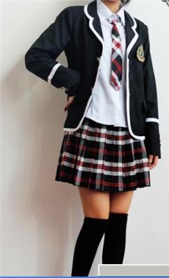 校服廠家專業(yè)生產各地各款式校服 誠心經營